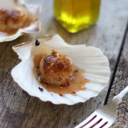 Scallops in a Saffron Broth